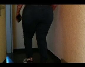 Después de la fiesta me cogi a la amiga de mi novia