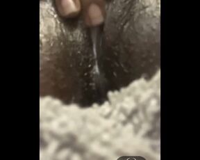 Clit stimulation got me melting like ice cream ????????