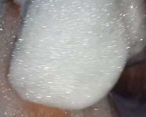 I record my new girlfriend in the tub full of foam, all sexy and naughty, dancing sexy in the motel