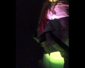 pretty girl sucks a big dick