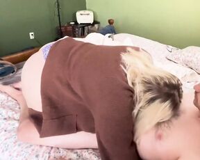 BBW Cheats with the Neighbor Sucking His Cock and Getting Filled with Cum